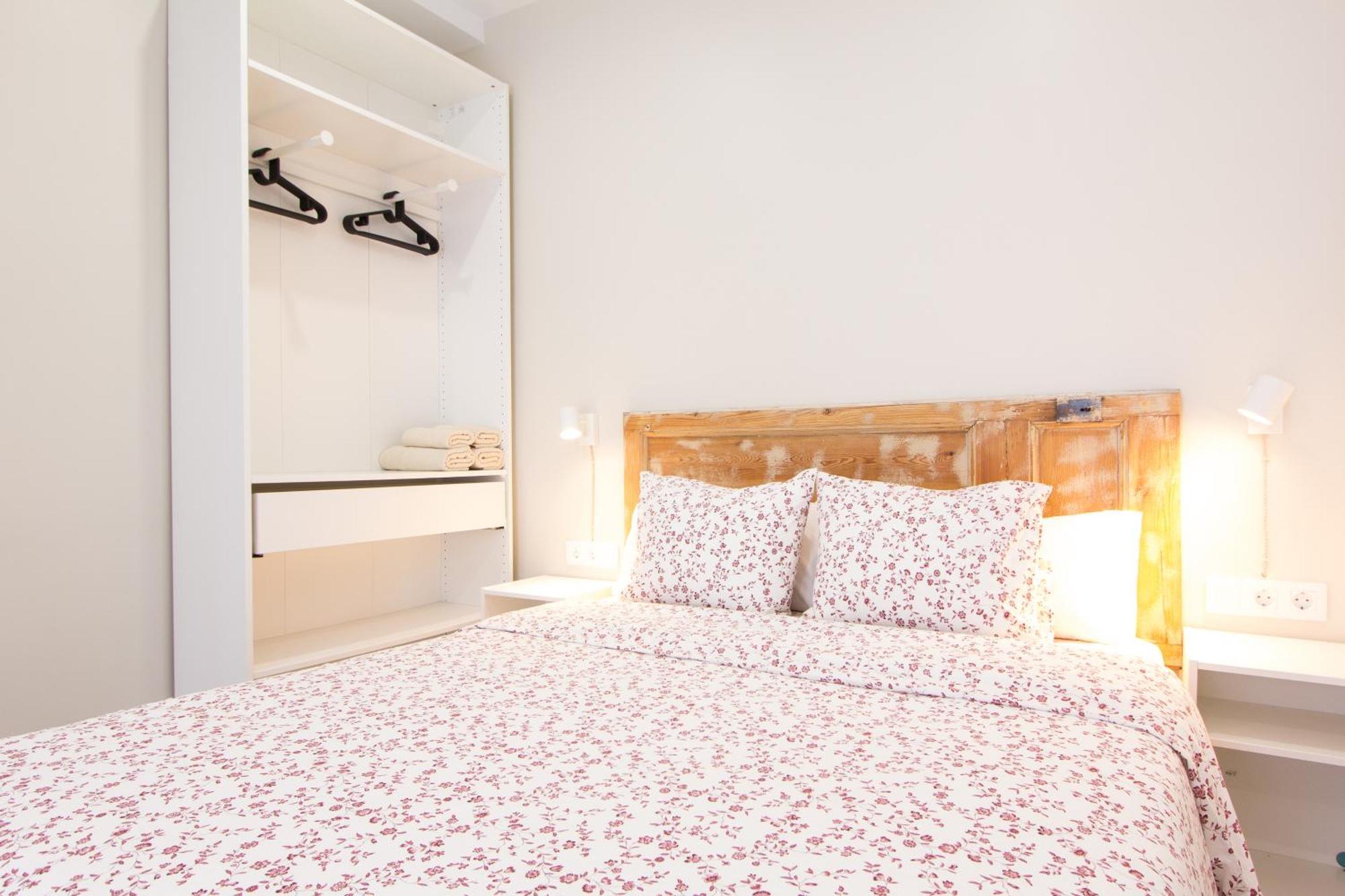 Novus Homes Barcelona Santa Eulalia L'Hospitalet de Llobregat Exterior photo