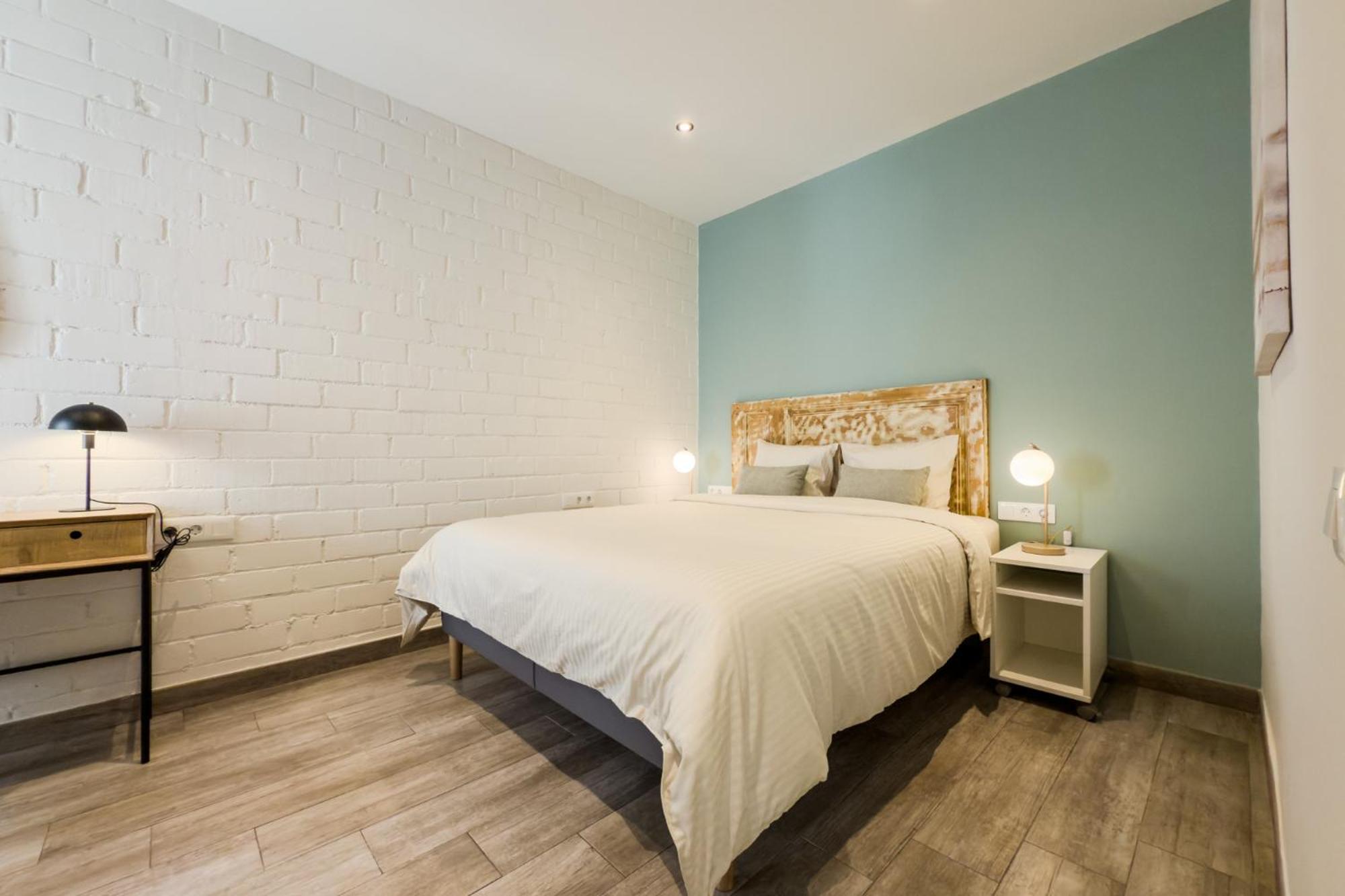 Novus Homes Barcelona Santa Eulalia L'Hospitalet de Llobregat Exterior photo